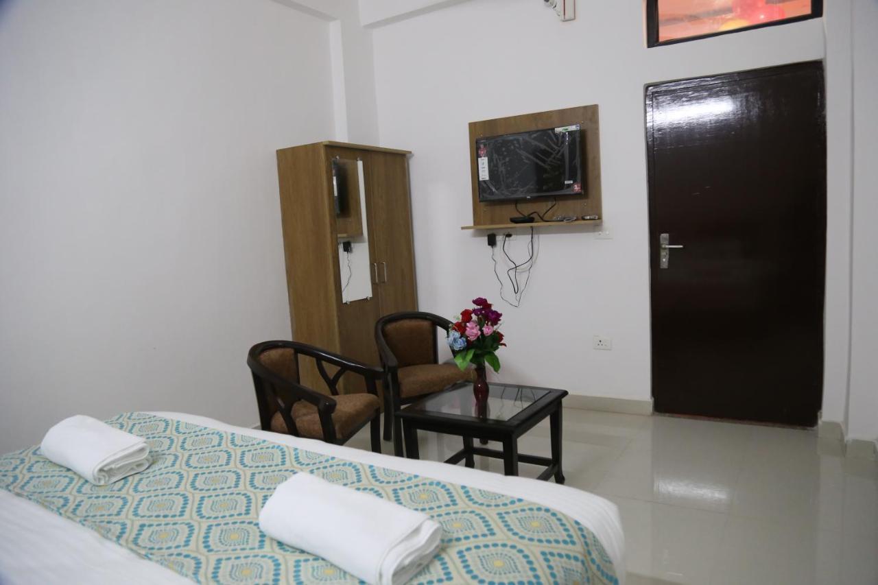 Hotel Yog Tapovan- Rafting Available Rishīkesh Екстериор снимка