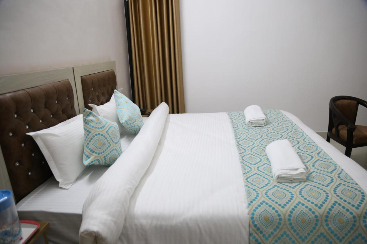 Hotel Yog Tapovan- Rafting Available Rishīkesh Екстериор снимка