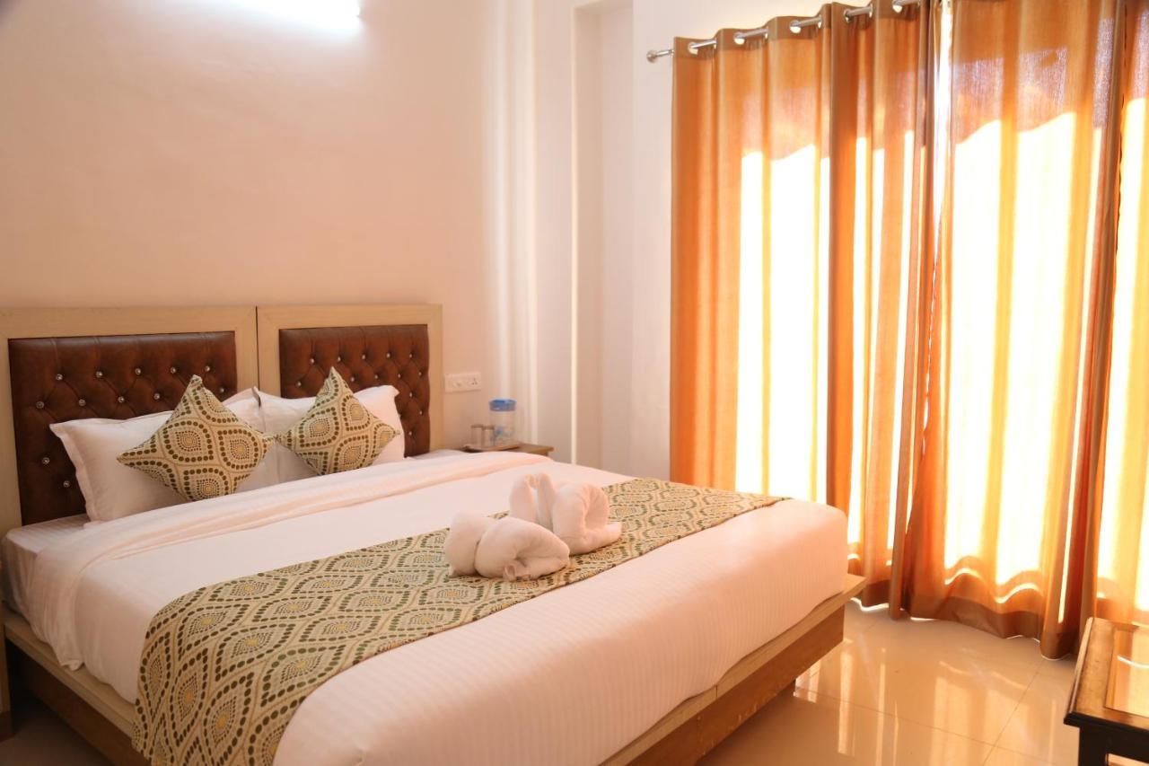 Hotel Yog Tapovan- Rafting Available Rishīkesh Екстериор снимка